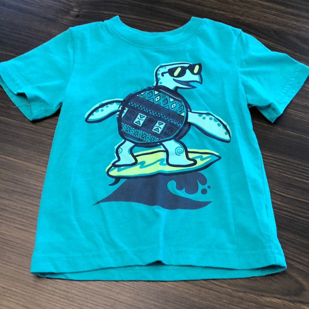 T-Shirt Size 2T